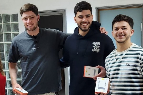 חבילות שי לחיילים ולחיילות בני ובנות העמק