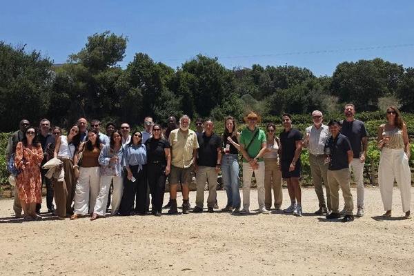 דיפלומטיות ודיפלומטים מרחבי העולם סיירו בעמק