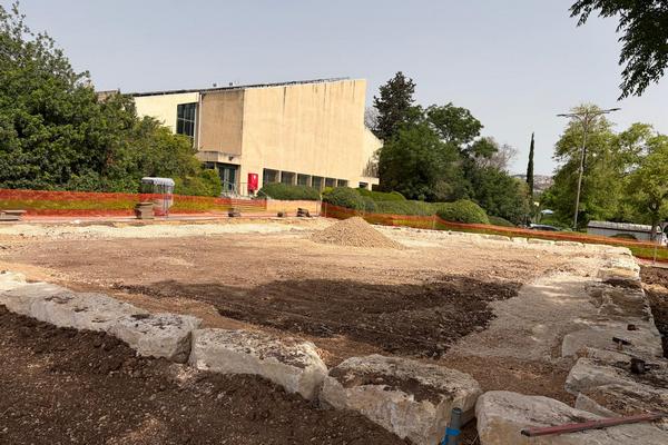 הקמת מגרש כדורעף חופים במועצה