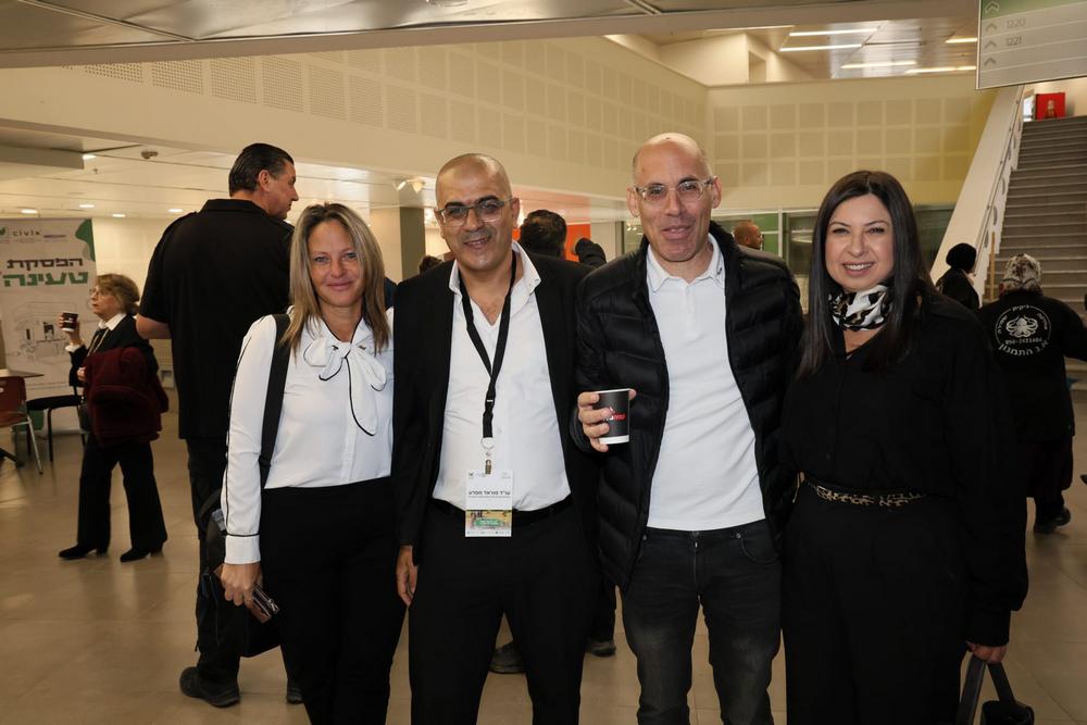 מימין לשמאל: עינב פרץ - ממונת מחוז הצפון של משרד הפנים ופרויקטורית הצפון, אסף אוברלנדר - ראש מועצת רמת ישי, עוד מוראד מפרע - יור הפורום האקדמי לקידום הבריאות בחברה הערבית ומנכל הקרן לפיתוח המרכז הרפואי העמק ושלומית שיחור רייכמן - ראשת המועצה האזורית עמק יזרעאל